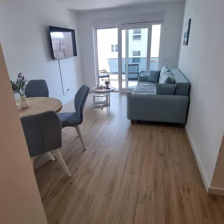 Apartman 1 Bedroom In With Free Parking And Secured Parking On Makarska